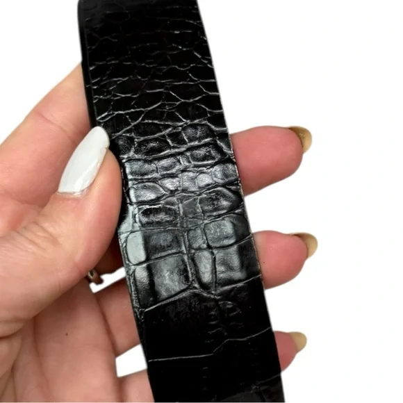 Carlisle Black Croc-Embossed Leather Belt with Sculptural Silver Buckle, Small - Picture 7 of 13